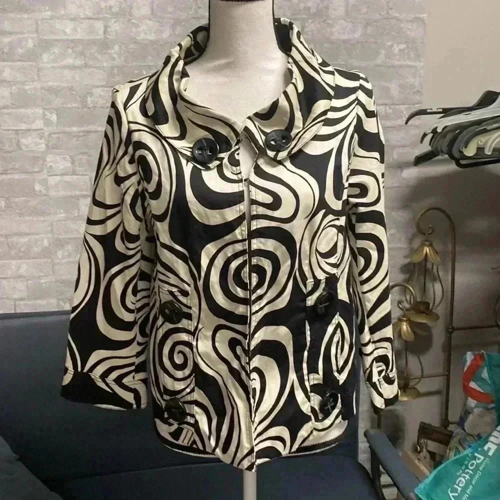 Carole Little black & cream jacket